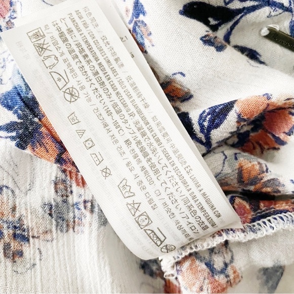 A&F Floral Bubble Hemline Surplice Neck Floral Print Halter Top - Picture 6 of 10